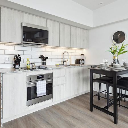 Brand New City Apt In Downtown Vancouver Ngoại thất bức ảnh