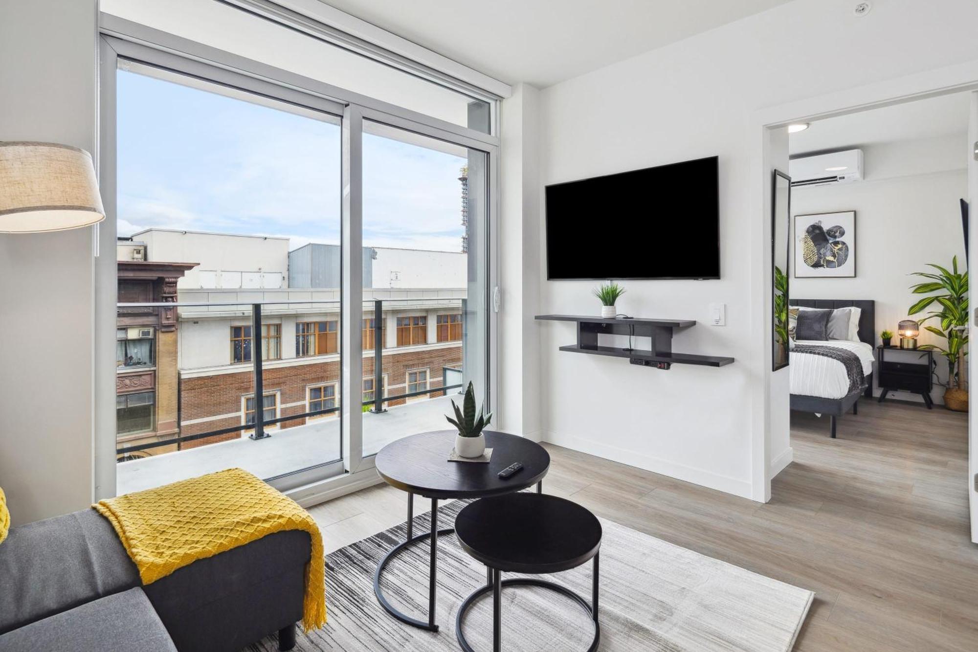 Brand New City Apt In Downtown Vancouver Ngoại thất bức ảnh
